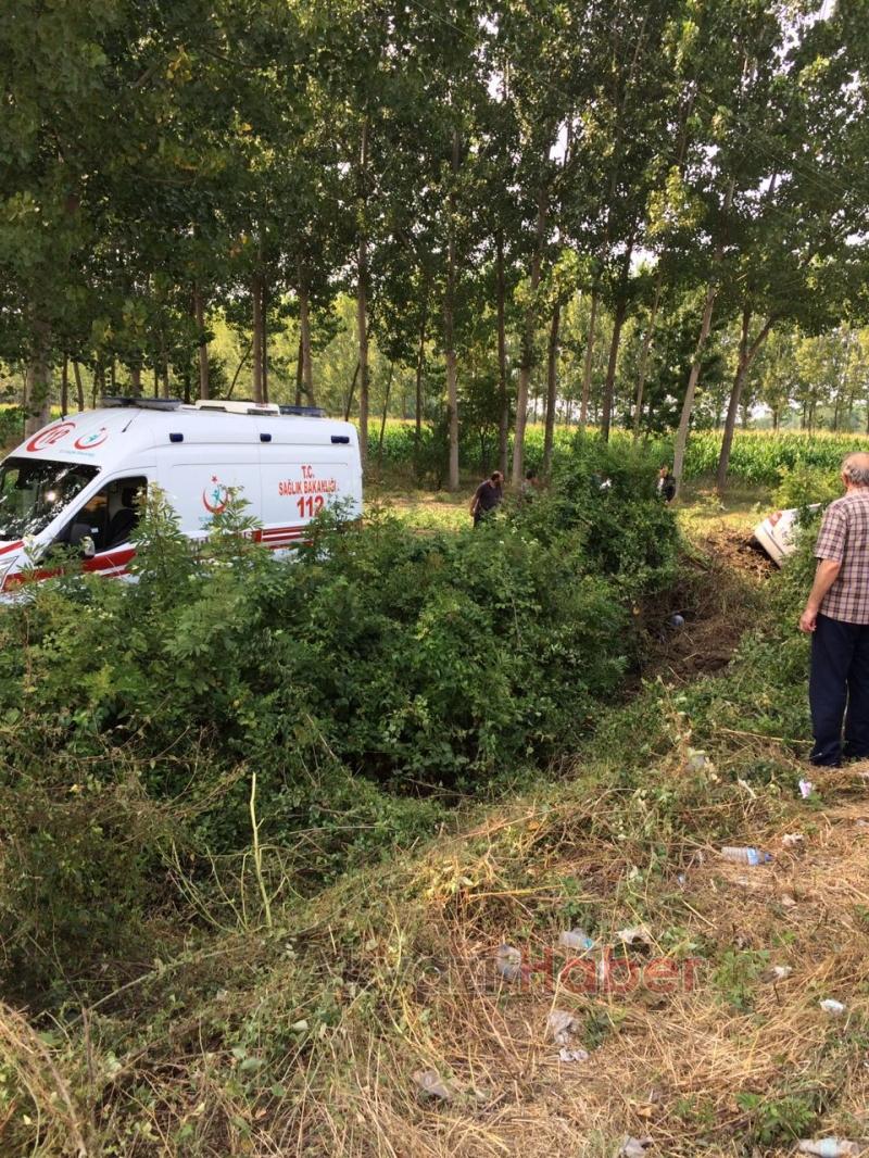 Hakimiyetini Kaybeden Sürücü Şarampole Uçtu