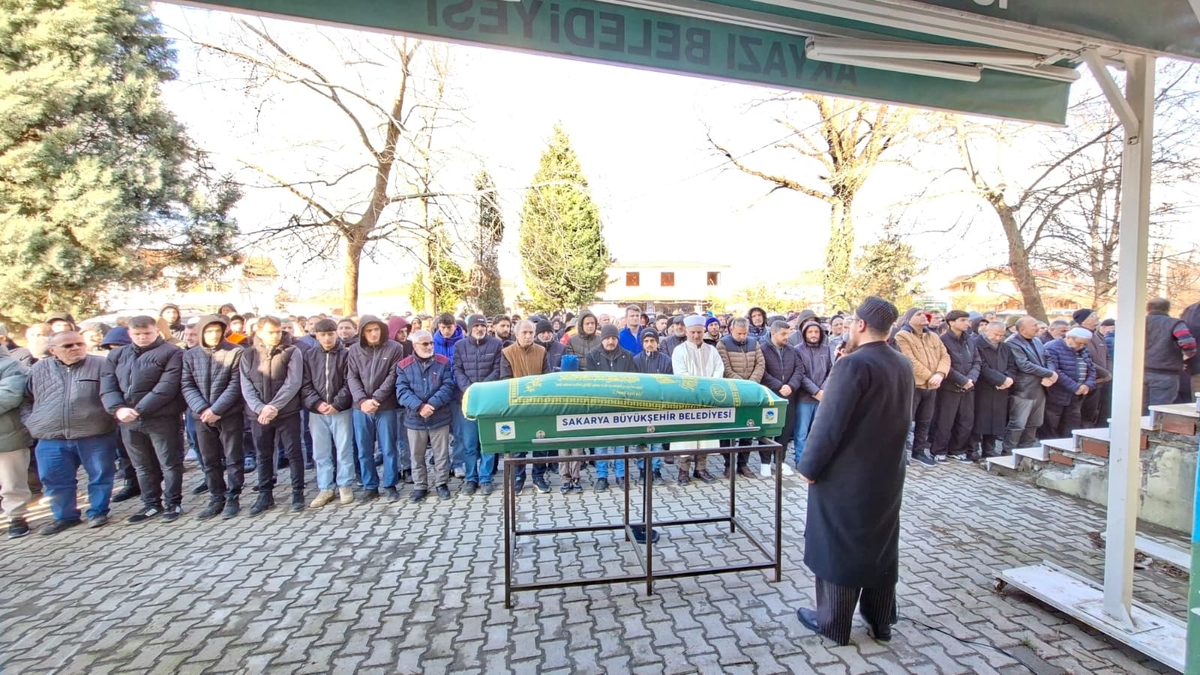 Hakkı Eş Toprağa Verildi