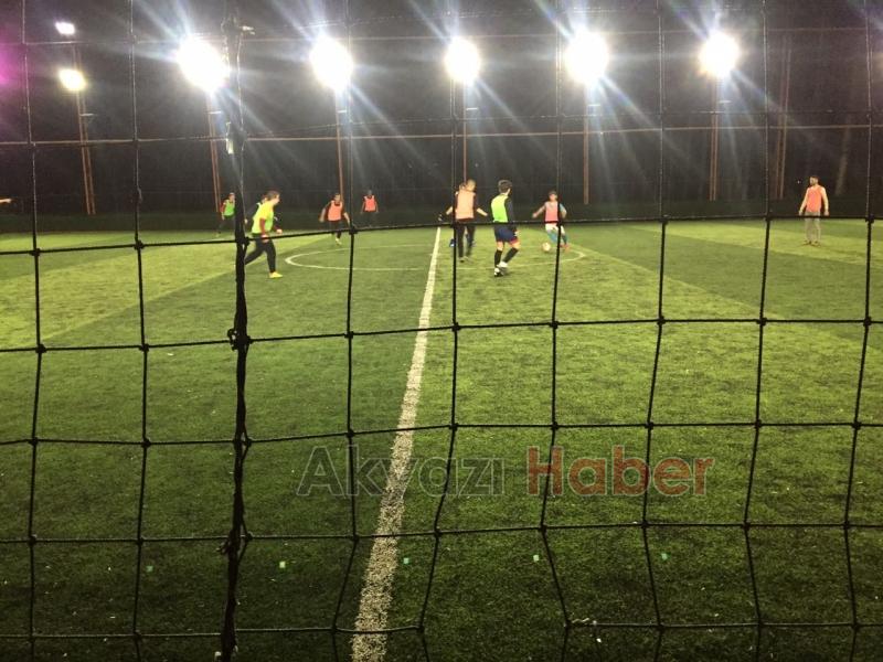 Halı Saha Maçında Dostluk Kazandı