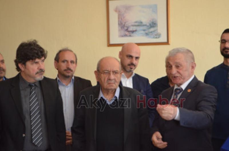 Halil Bildiriciye Gazetecilerden Ödül