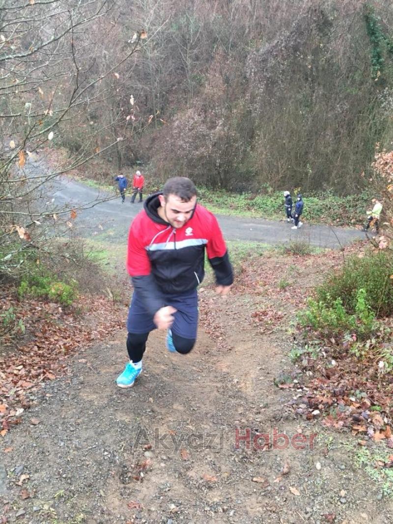   Hamit Altun’un Öğrencileri Sıkı Antrenman Programlarıyla Sezona Hazırlanıyor