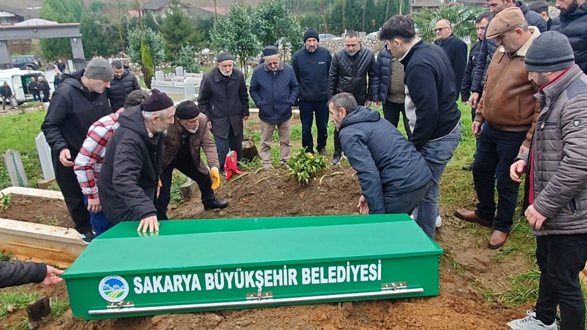Hamit Uluköylü Ebediyete Uğurlandı.