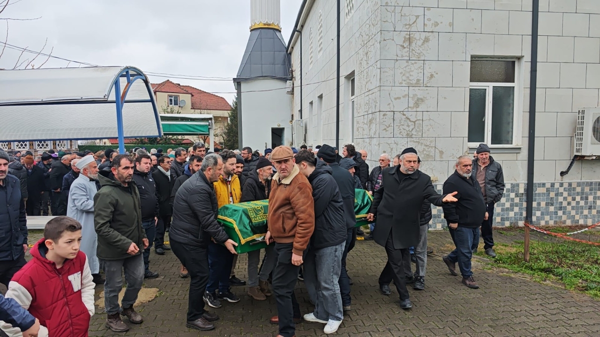 Hamit Uluköylü Ebediyete Uğurlandı.