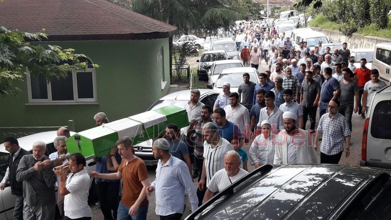 Hanife Akcan Defnedildi