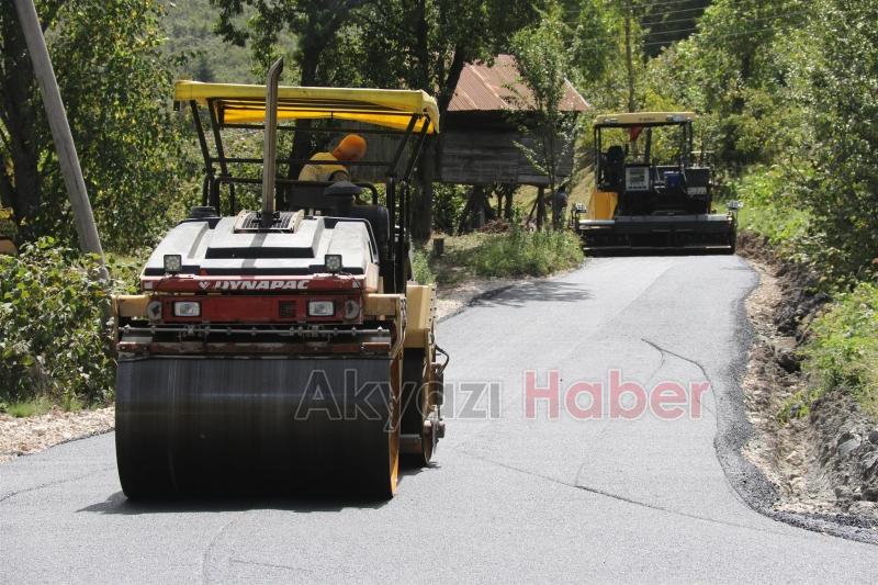 Hanyatak Mahallesi Asfalt Serimi Devam Ediyor