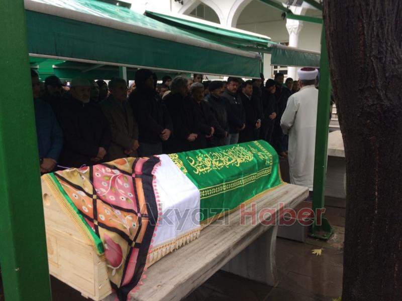 Hasan Demiralay ın Eşi Defnedildi