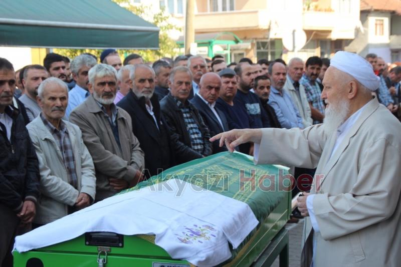 Hasan Hikmet Defnedildi