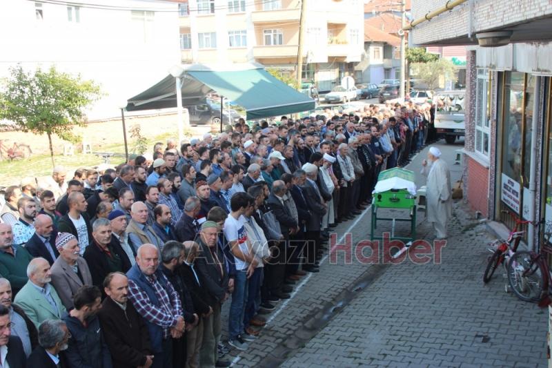 Hasan Hikmet Defnedildi