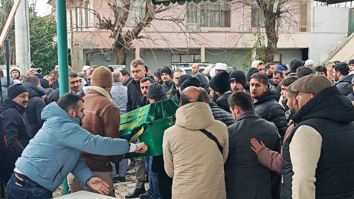 Hastalığa Yenik Düştü: Muhammet Dindar Son Yolculuğuna Uğurlandı