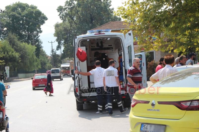 Hastane Mahallesi Sapağında Zincirleme Kaza