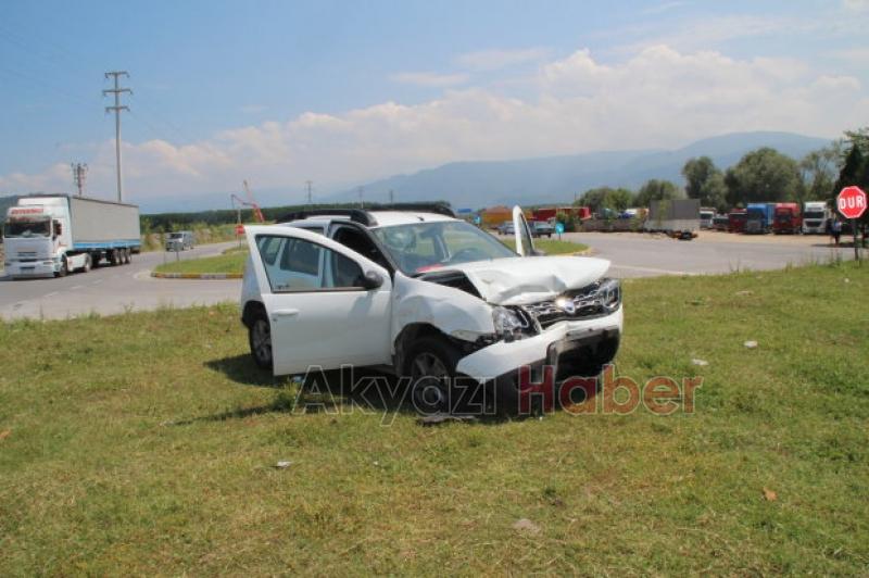 Hastane Önü Trafik Kazası