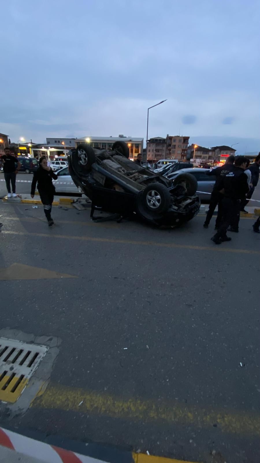 Hastane otoparkında akıllara durgunluk veren kaza