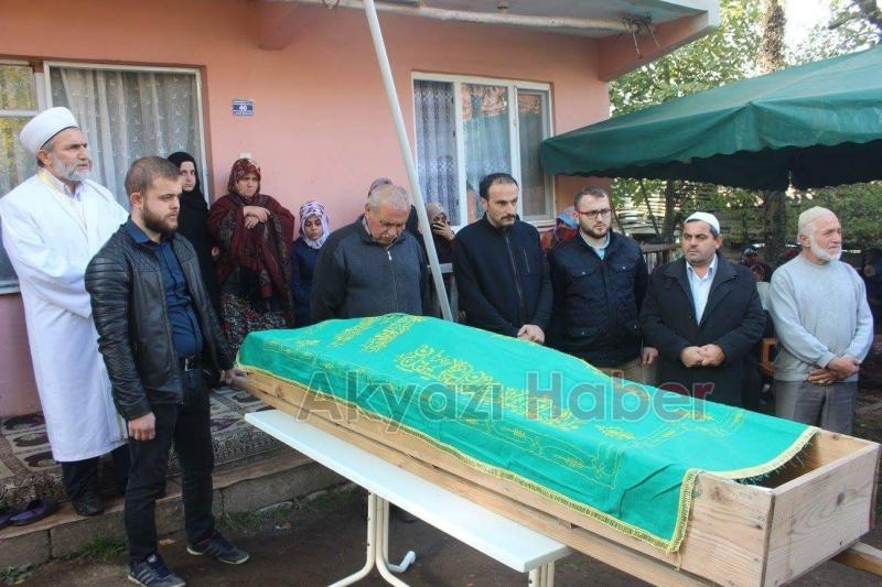 Hatice Deniz Defnedildi