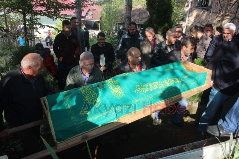 Hatice Deniz Defnedildi