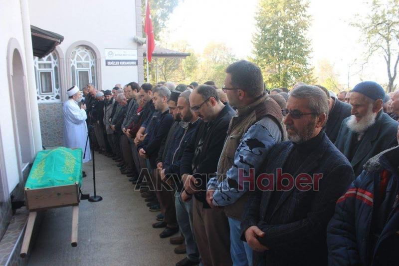 Hatice Deniz Defnedildi