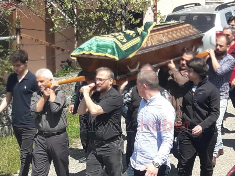 Hatice İkinci Defnedildi