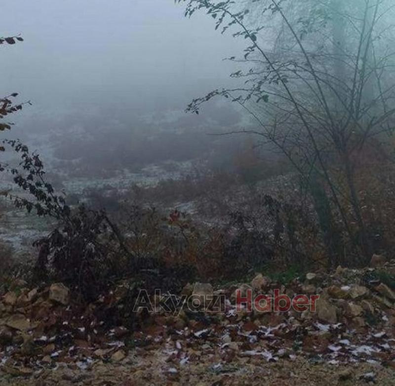 Havaların aniden soğumasıyla kar yağdı 