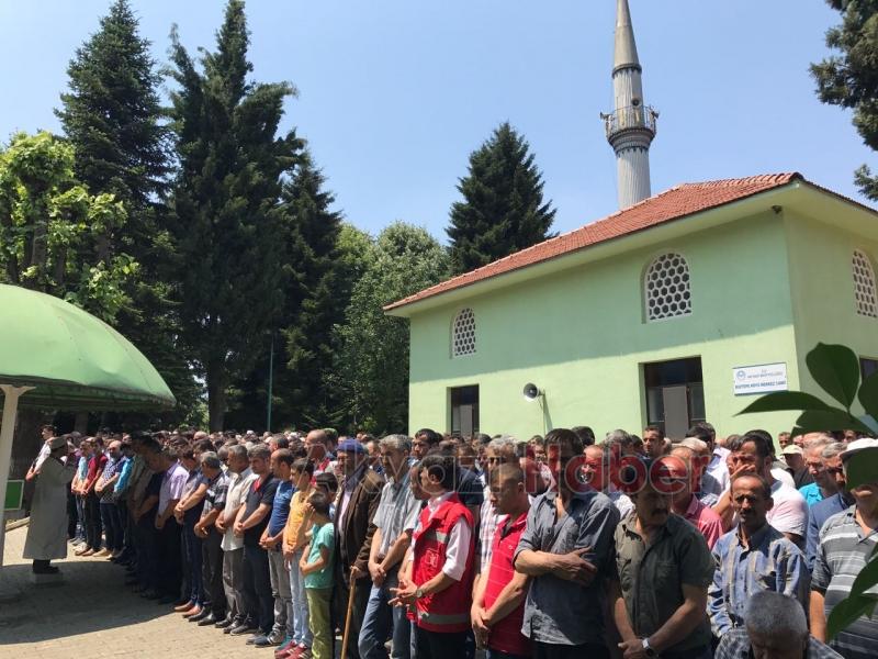 Havuz Faciasında Hayatını Kaybeden 5 Can Dualarla Defnedildi