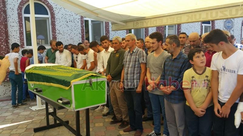 Havuz Faciasında Hayatını Kaybeden 5 Can Dualarla Defnedildi