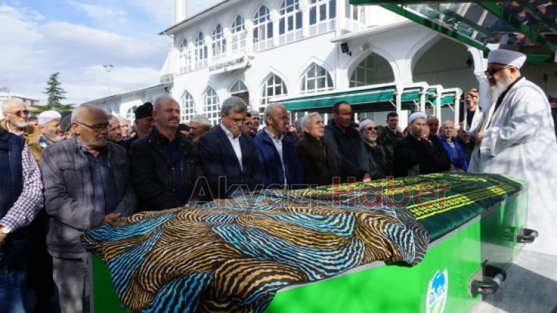 havva özden dualarla defnedildi