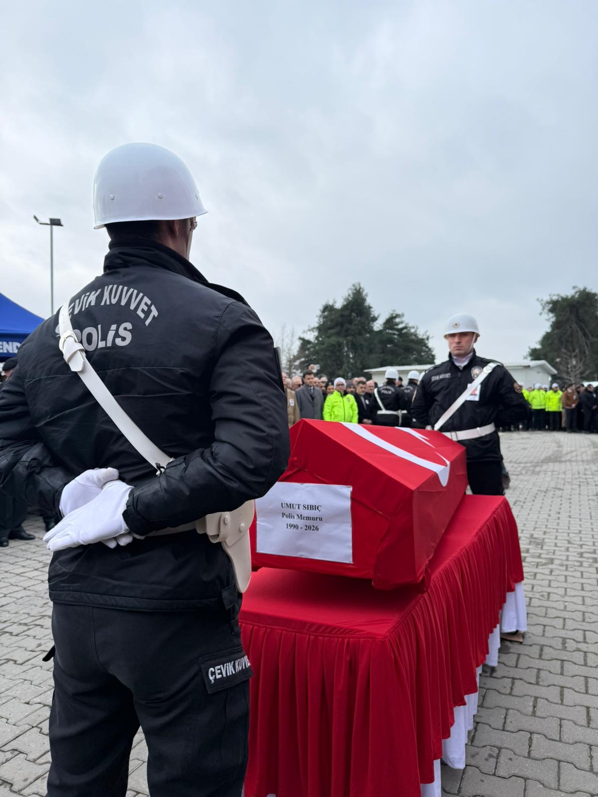 Hayatını kaybeden polis için tören düzenlendi