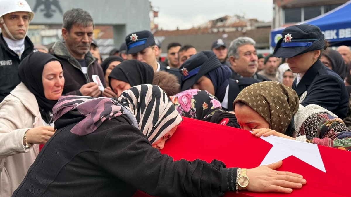 Hayatını kaybeden polis için tören düzenlendi