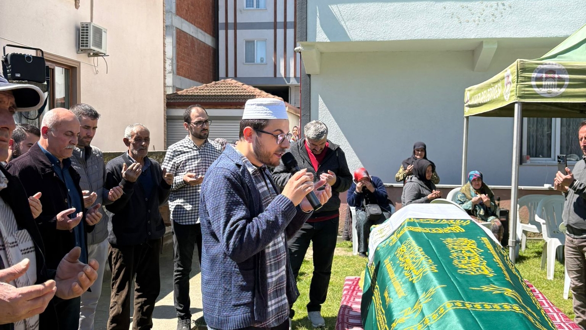 Hayrettin Peker ebediyete uğurlandı