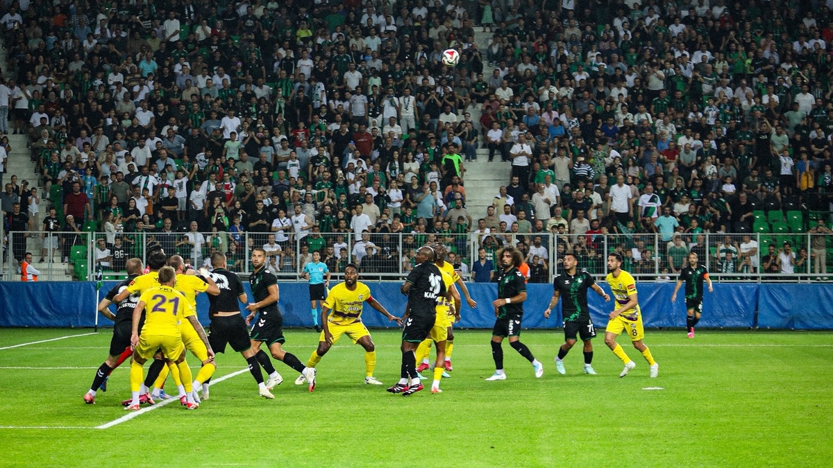 Hazırlık maçı: Sakaryaspor 1 Eyüpspor 2