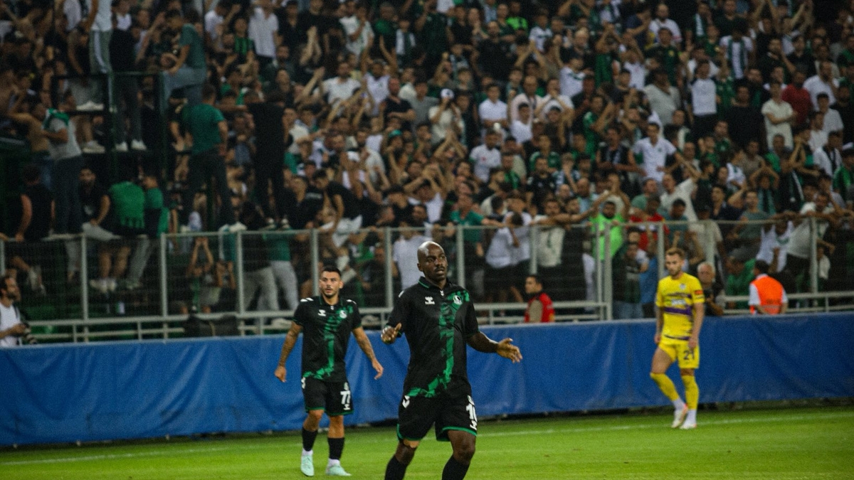 Hazırlık maçı: Sakaryaspor 1 Eyüpspor 2