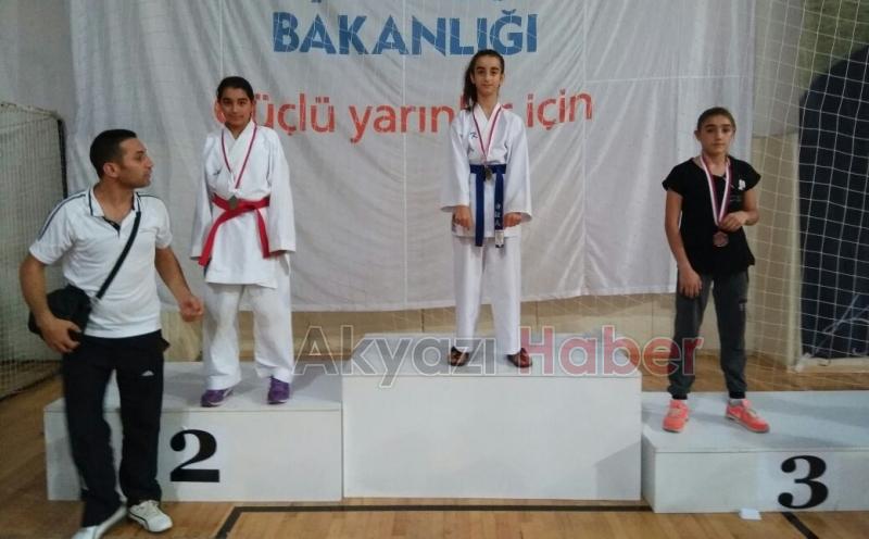 HEM TAKIMI 5 ALTIN 4 GÜMÜŞ MADALYA KAZANDILAR