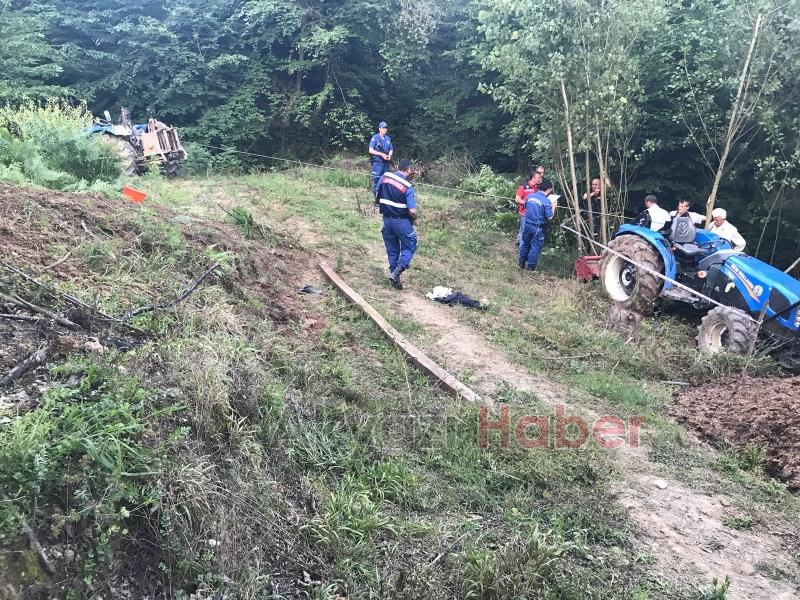 Hendek ve Karasu'da iki ayrı kazada sürücüler öldü 