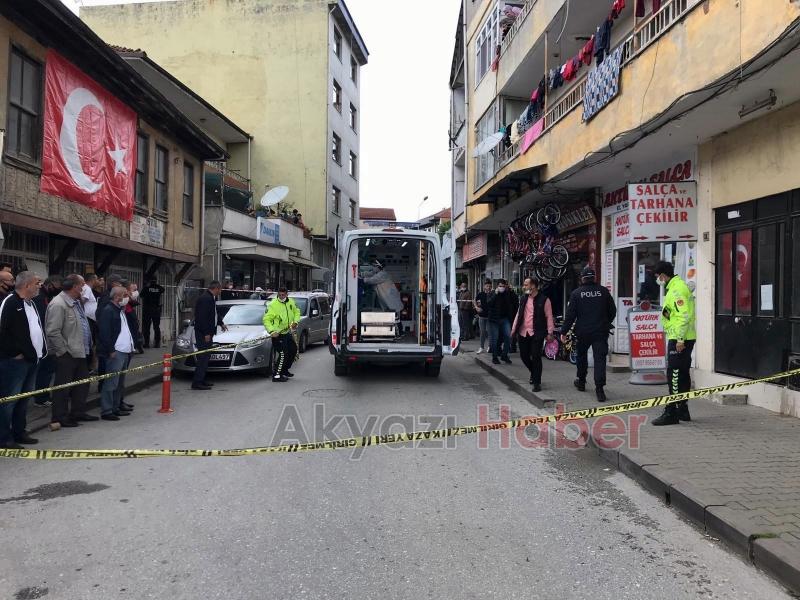 Hendekte muhtar bir kişiyi öldürdü