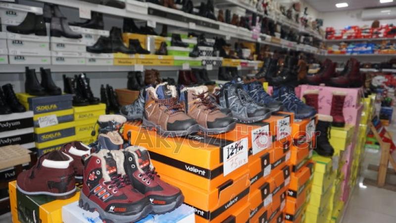 Hesaplı Ayakkabı Açıldı 