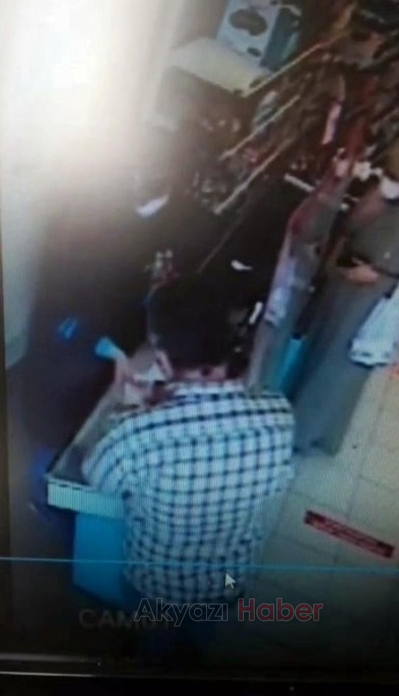 Hırsızlık yapan baba ve oğlu böyle görüntülendi