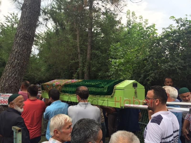 Huriye Köymen Defnedildi