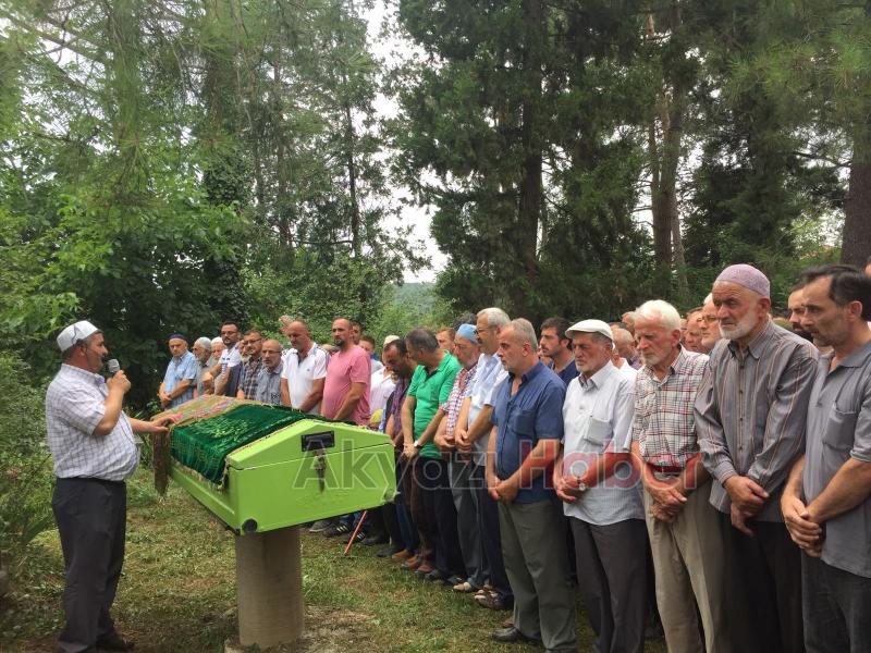 Huriye Köymen Defnedildi