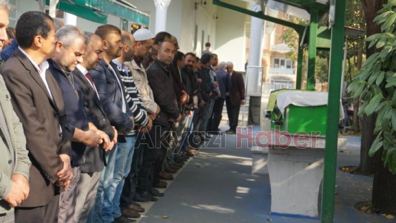  Hüsnü Batmanlar dualarla defnedildi