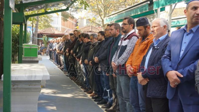  Hüsnü Batmanlar dualarla defnedildi