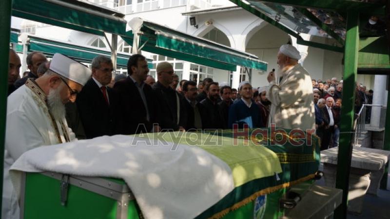  Hüsnü Batmanlar dualarla defnedildi