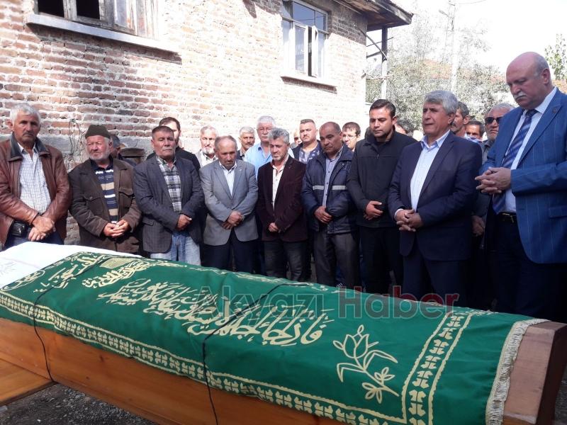 Hüsnü Erdem Defnedildi