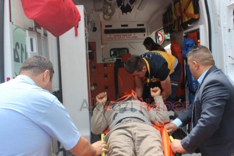  Husumeti Olduğu Komşusuyla Belediyede Karşılaşınca Sinir Krizi Geçirdi