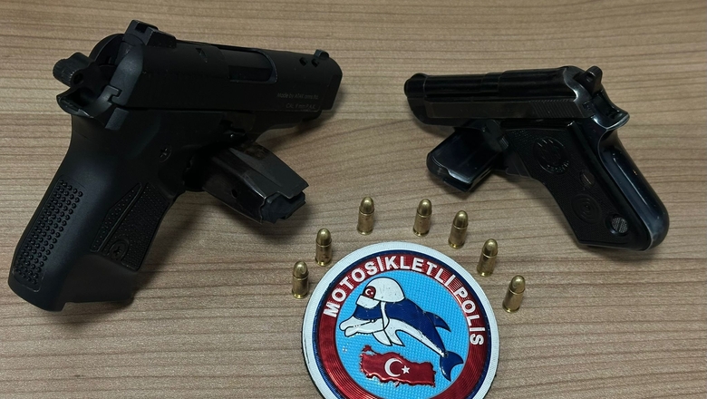 Huzur uygulamasında 14 düzensiz göçmen yakalandı
