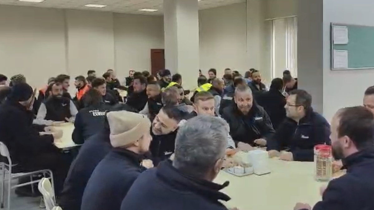 Hyundai Eurotem’de Anlaşma sağlanamadı İşçilerden protesto