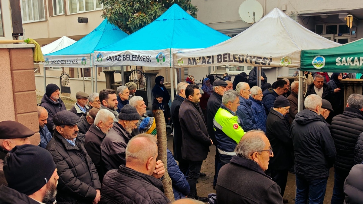 İbrahim Curoğlu Dualarla Toprağa Verildi.