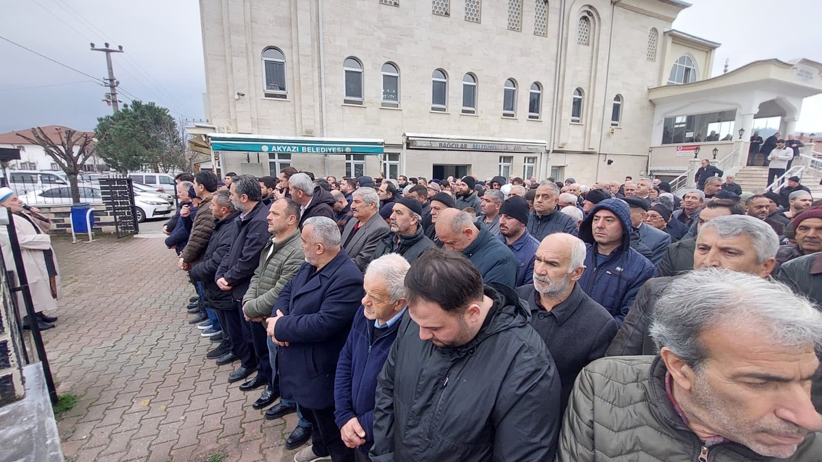 İbrahim Soykan Dualarla toprağa verildi