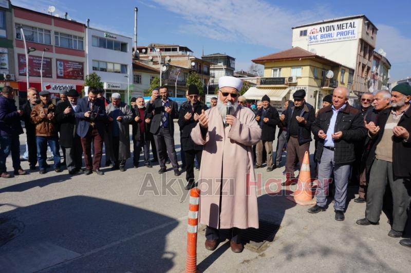 İdlibe insani yardım tırı gönderildi