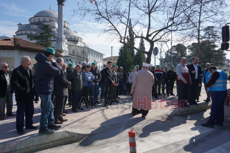 İdlibe insani yardım tırı gönderildi