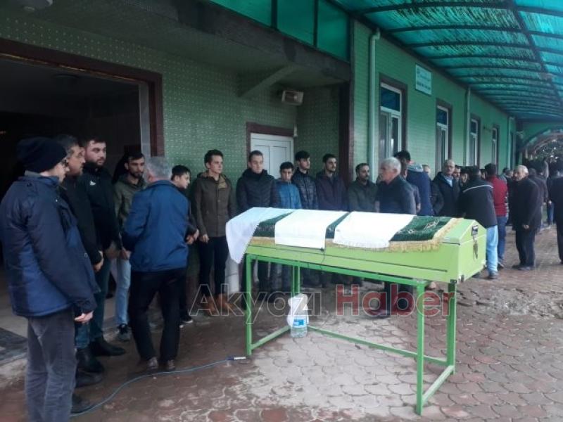 İdris Boğazın Annesi defnedildi