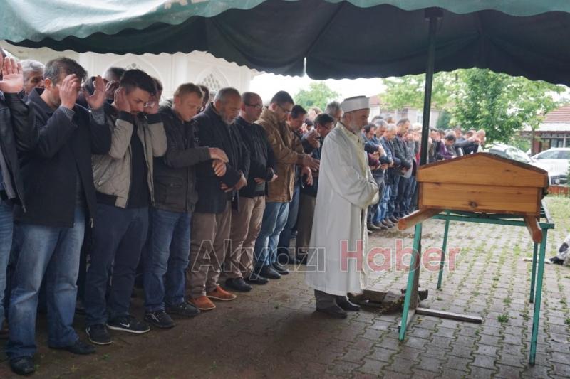 İDRİS KAYMAK DUALARLA DEFNEDİLDİ