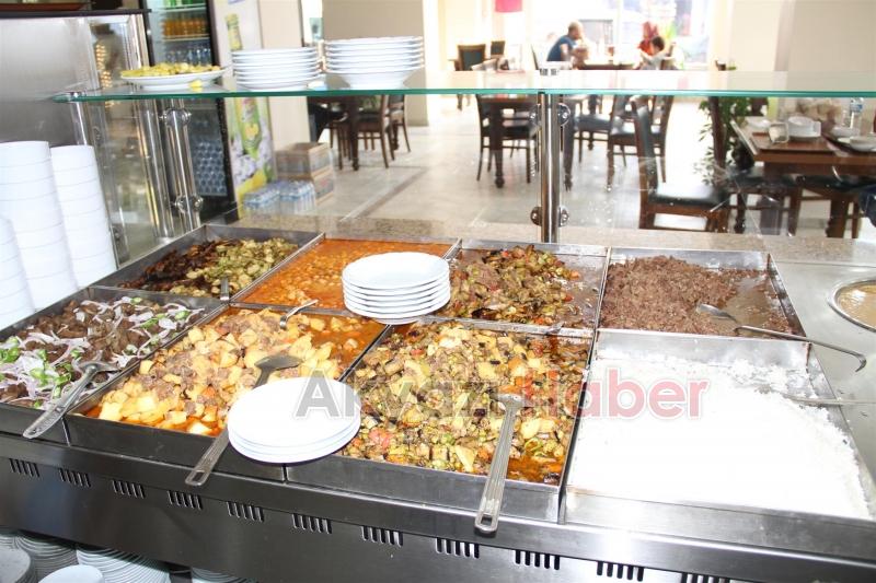 İFTAR VERMEK İSTEYEN HAYIRSEVERLER AKYAZI AŞEVİNDE BULUŞUYOR